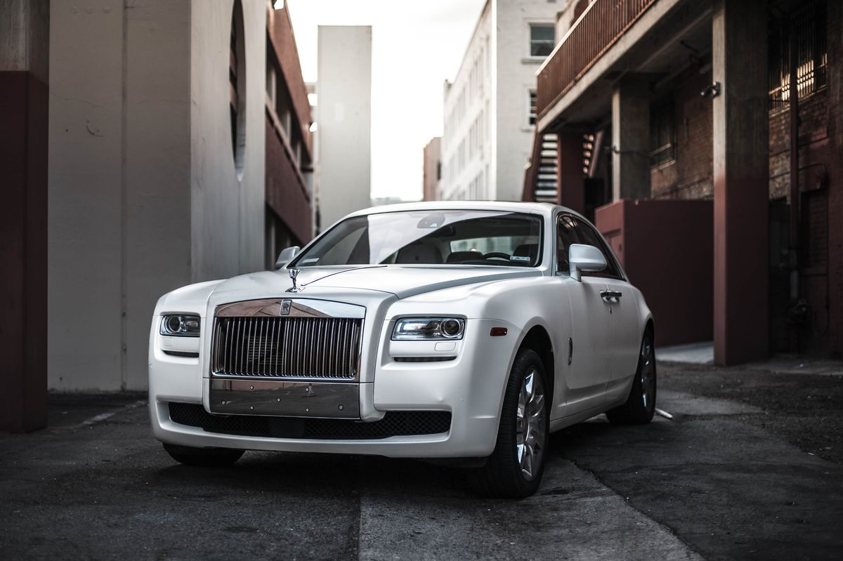 Car for auto locksmith service