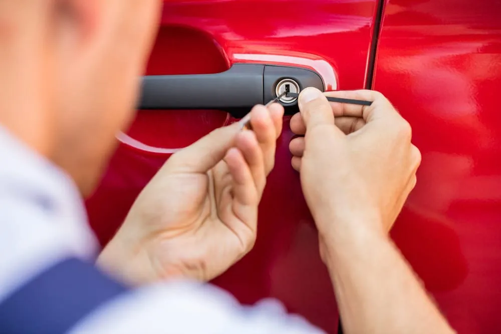 auto locksmith